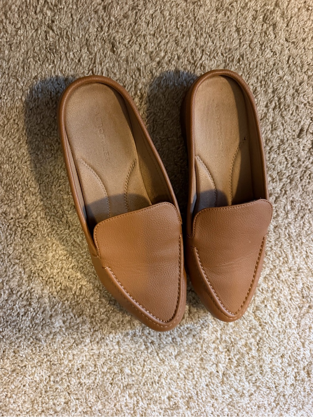 AEROSOLES Women’s Cognac Pointed Slip-On Loafers